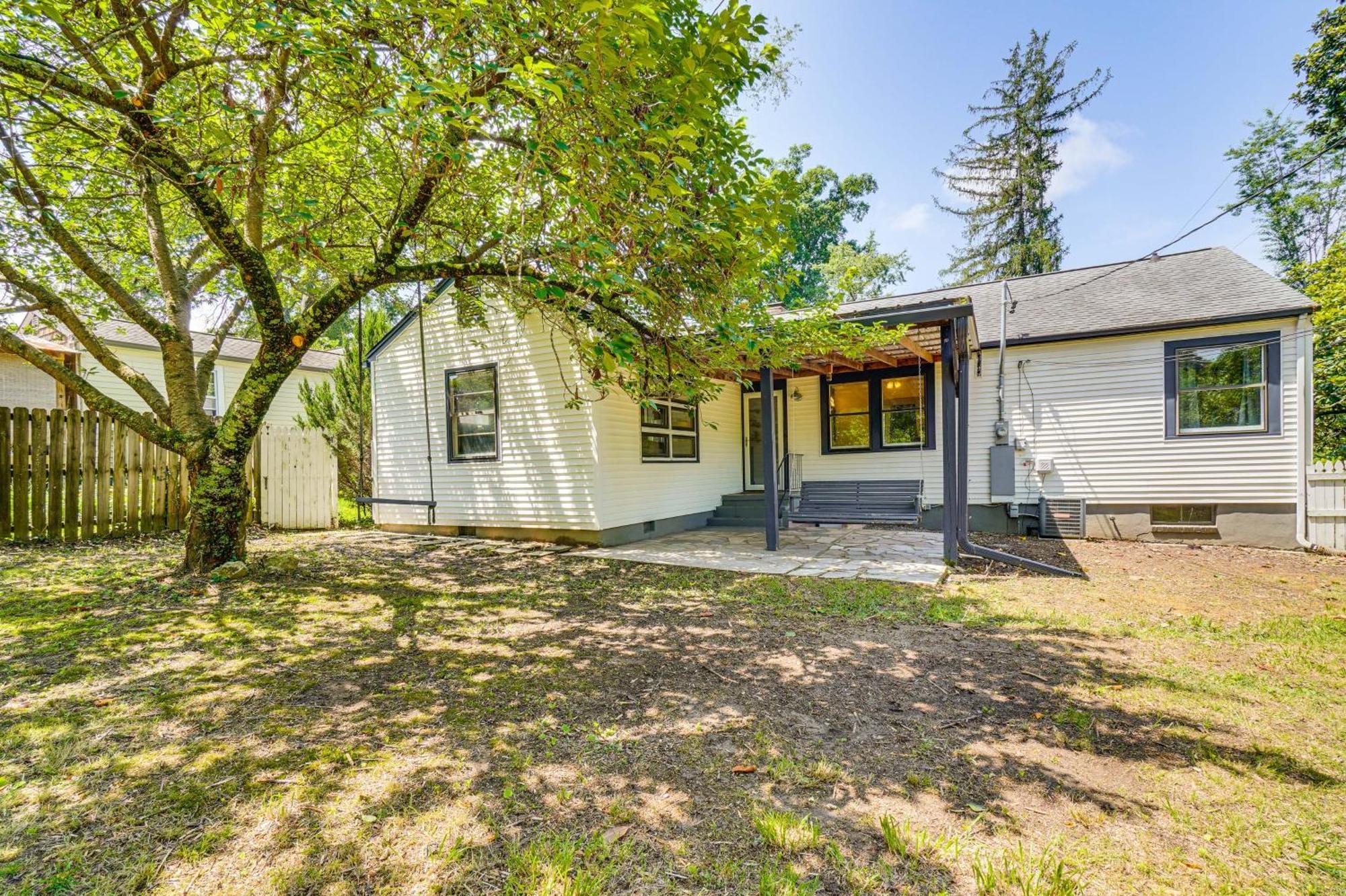 Holiday home 3 Mi To Downtown Historic With Yard